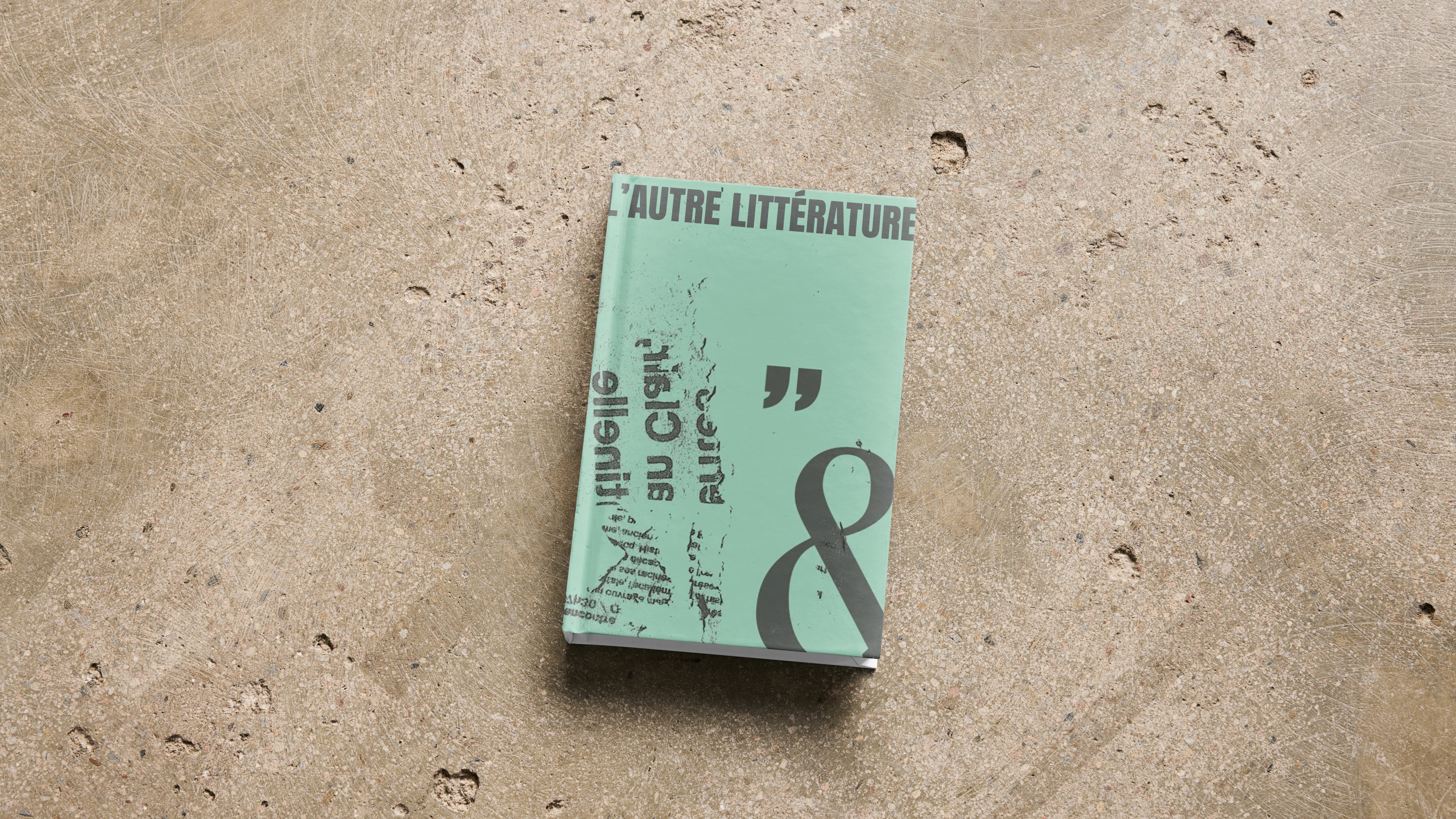 un livre sur du béton l'autre littérature